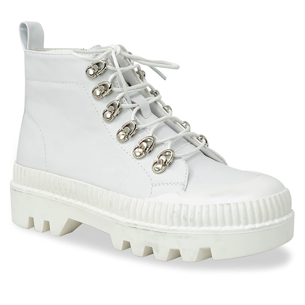 NWT! Chase and Chloe Ankle Combat Boots - Size 10